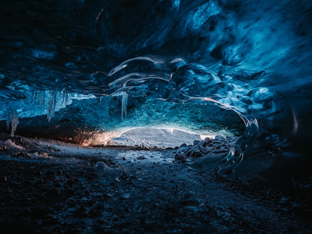 Voyage en grotte de glace